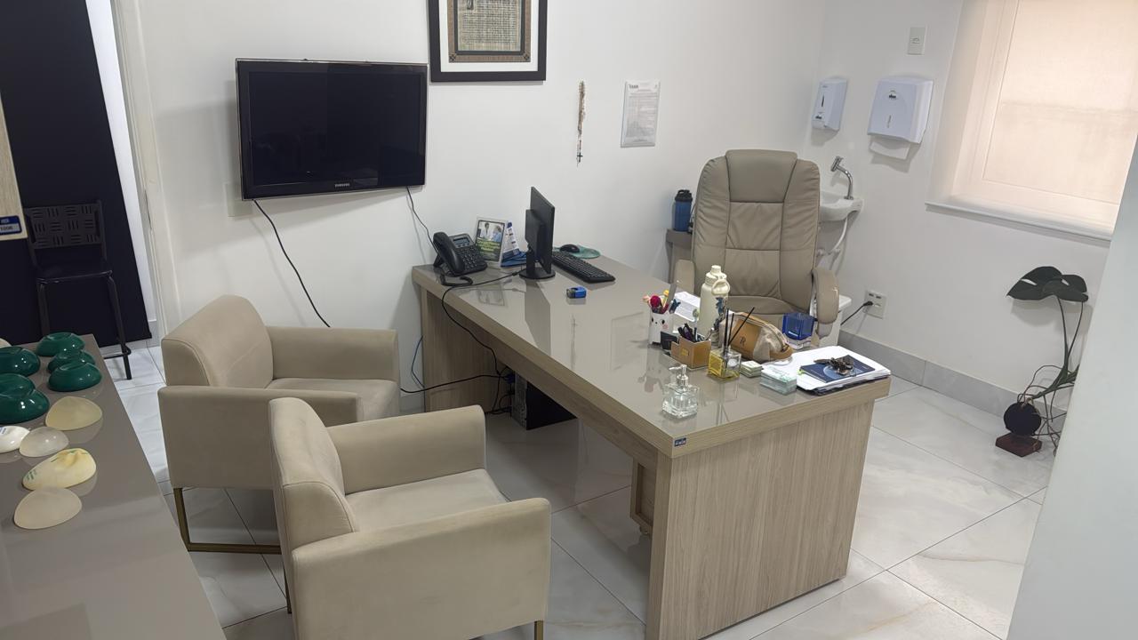 Consultório do Dr. Rodrigo Toledo - visão geral