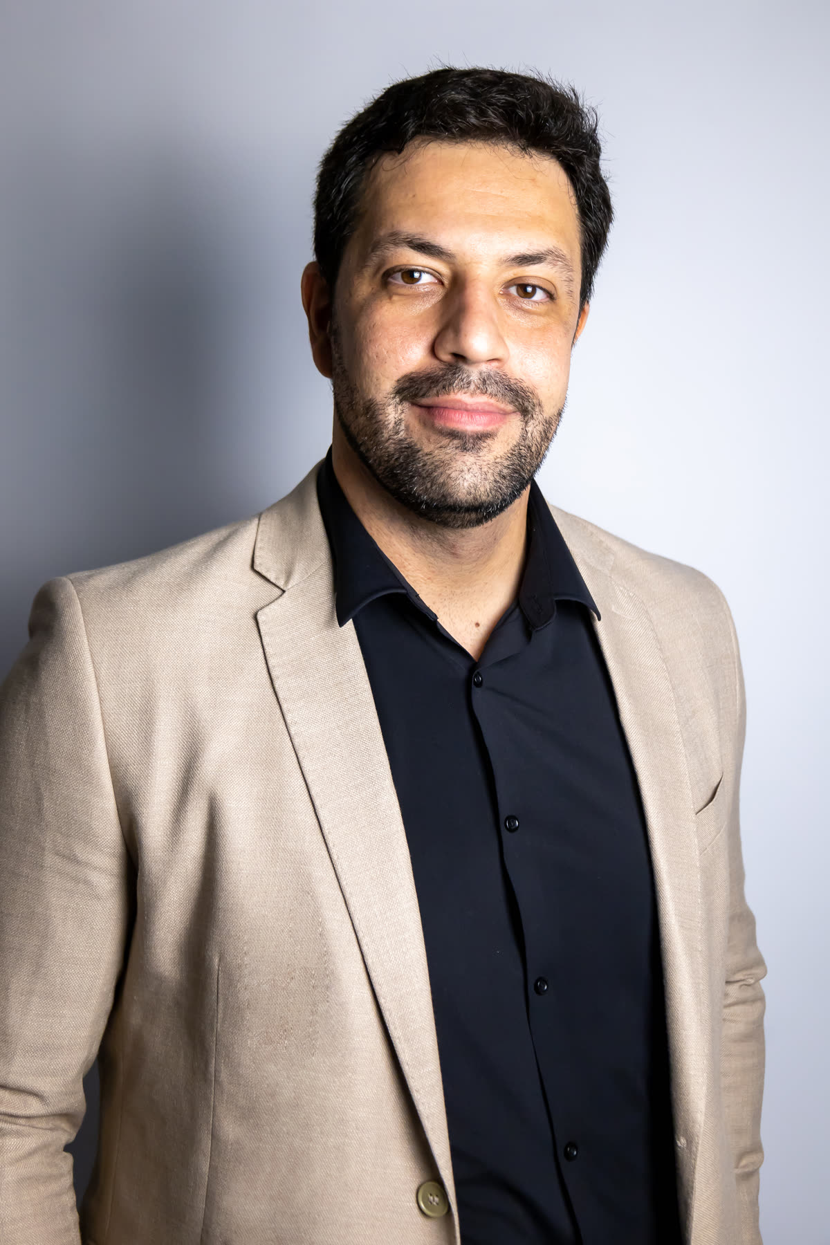 Dr. Rodrigo Toledo - Cirurgião Plástico